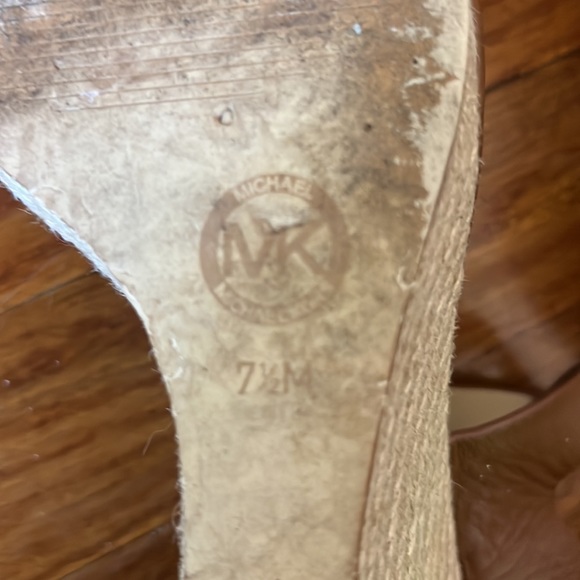 Michael Kors wedges - Picture 3 of 5